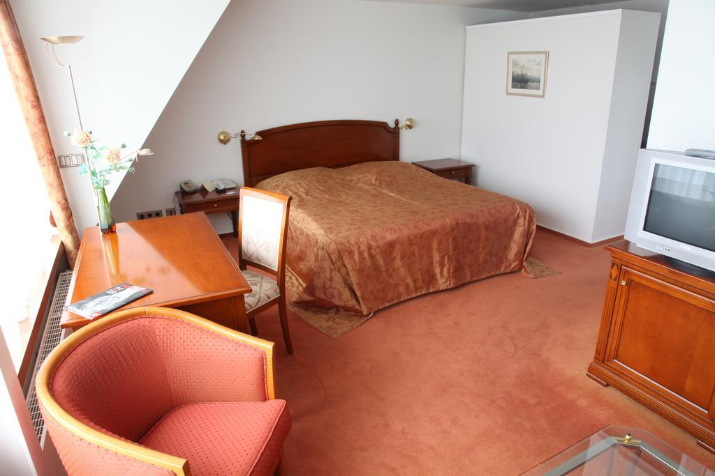 Hotel Waffenschmiede Kiel Szoba fotó