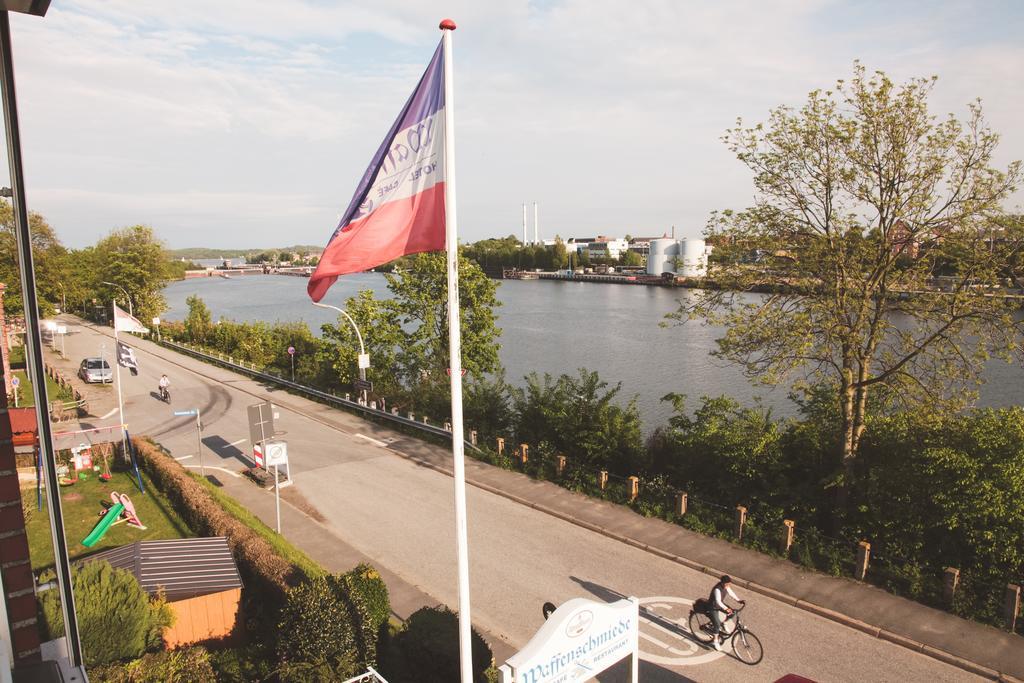 Hotel Waffenschmiede Kiel Kültér fotó